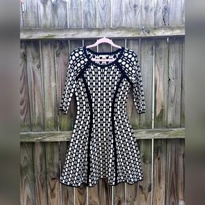 Dressbarn DB Black & Cream White Polka Dot Striped Ribbed Knit 3/4 Sleeve Dress
